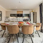 Holiday home Front In
